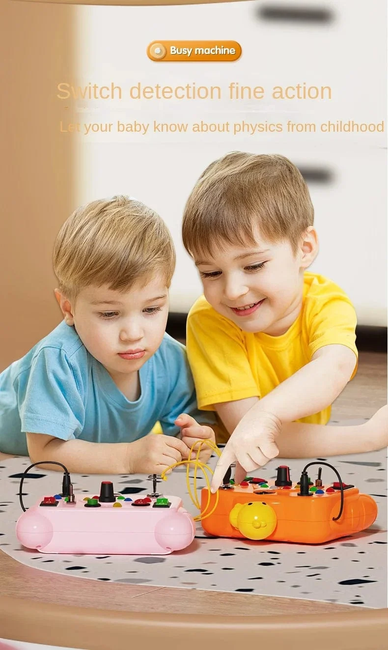 Montessori Busy Board Sensorisches Spielzeug Cartoon mit LED-Lichtschalter-Steuertafel Reiseaktivitäten Kinderspiel für 2–4 Jahre alt