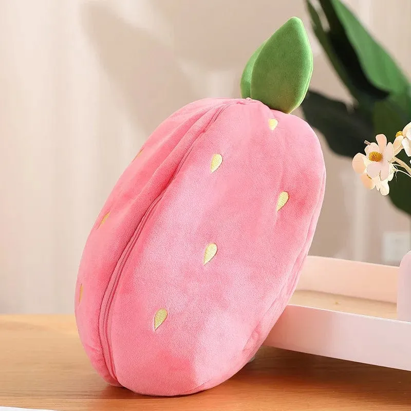 25 cm Cosplay Erdbeer-Karotten-Kaninchen-Plüschtier Ausgestopfte kreative Tasche in Obst verwandeln Baby-Kuschelhase-Plüschtierpuppe für Kinder