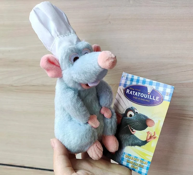 Authentisches Ratatouille Chef Remy magnetisches Schulter-Plüschtier Neu