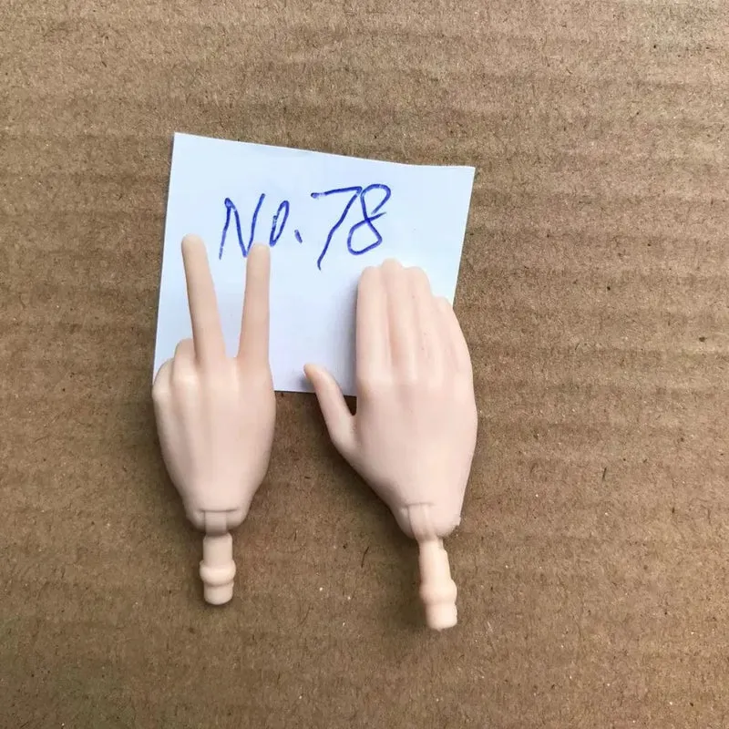 Neue Original-Ersatzpuppenhände Monstering High Puppenspielzeugteile Schwarz Grau Gelb Blau Fishman Puppenhände DIY Spielzeugzubehör