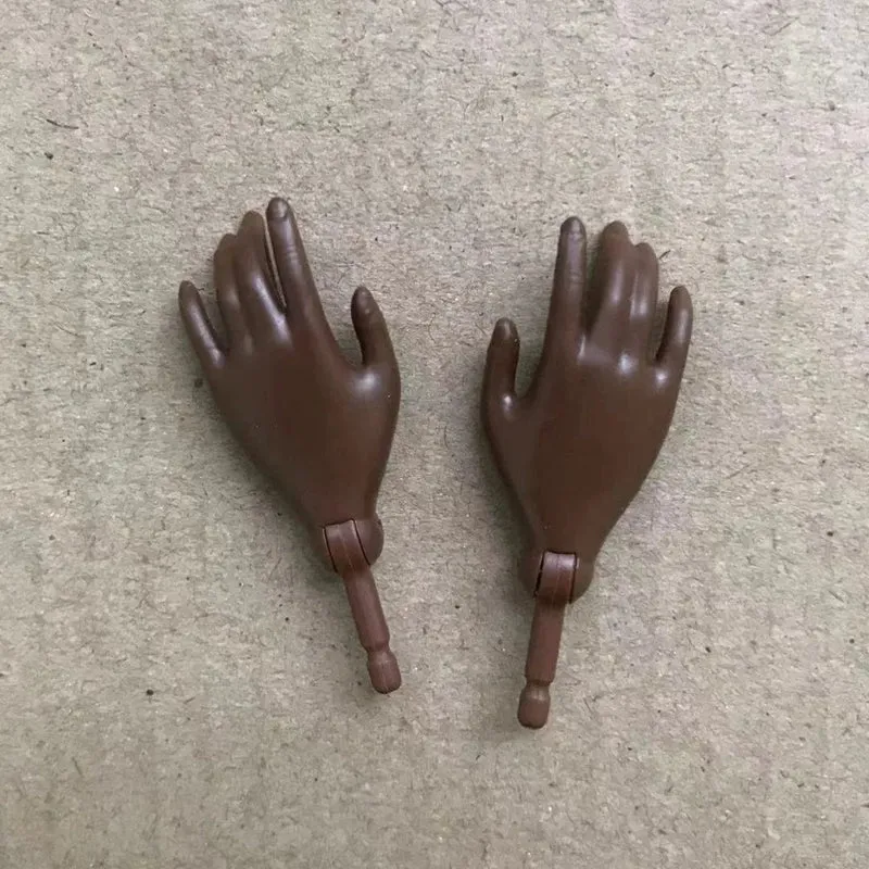 Neue Original-Ersatzpuppenhände Monstering High Puppenspielzeugteile Schwarz Grau Gelb Blau Fishman Puppenhände DIY Spielzeugzubehör