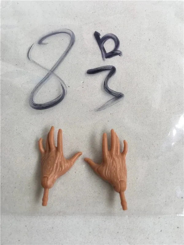 Neue Original-Ersatzpuppenhände Monstering High Puppenspielzeugteile Schwarz Grau Gelb Blau Fishman Puppenhände DIY Spielzeugzubehör