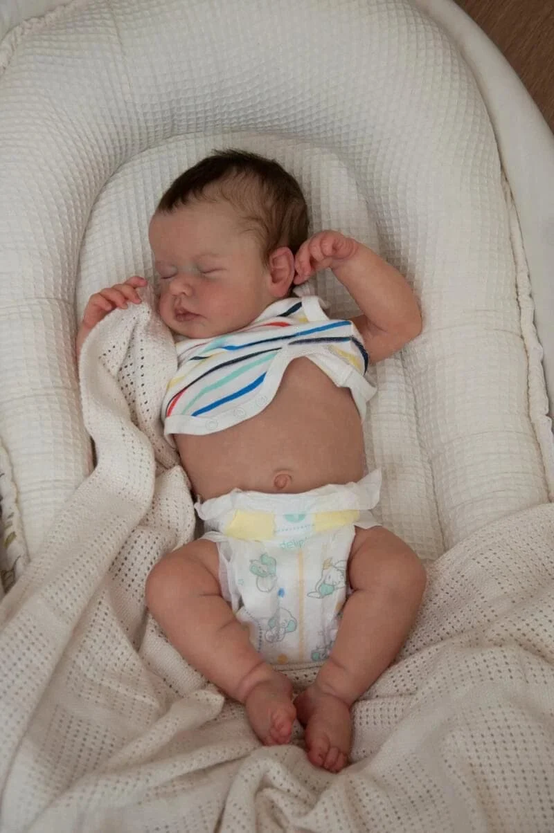 NPK 45 cm Neugeborene Babypuppe Reborn Loulou schläft, weicher, kuscheliger Körper, lebensechte 3D-Haut mit sichtbaren Adern, hochwertige, handgefertigte Puppe
