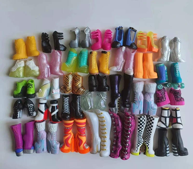 Original 24 cm OMG Fashion Dress Up Schuhe der großen Schwester und übrigens Schuhe der kleinen Schwester Mädchen Puppenzubehör Spielzeug
