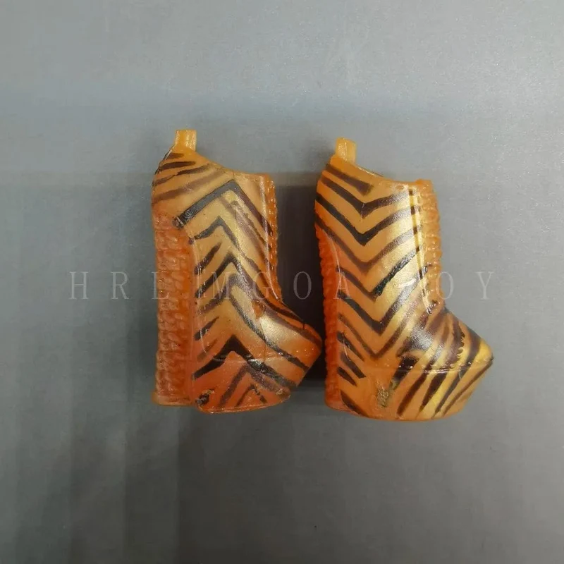 Original 24 cm OMG Fashion Dress Up Schuhe der großen Schwester und übrigens Schuhe der kleinen Schwester Mädchen Puppenzubehör Spielzeug