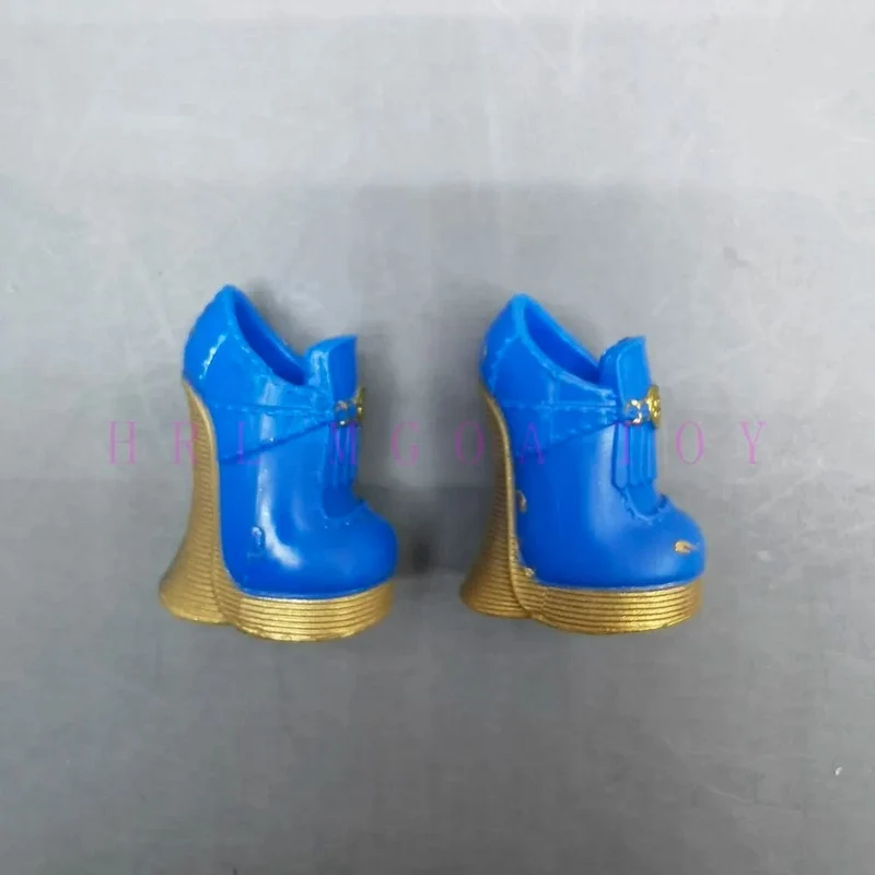 Original 24 cm OMG Fashion Dress Up Schuhe der großen Schwester und übrigens Schuhe der kleinen Schwester Mädchen Puppenzubehör Spielzeug
