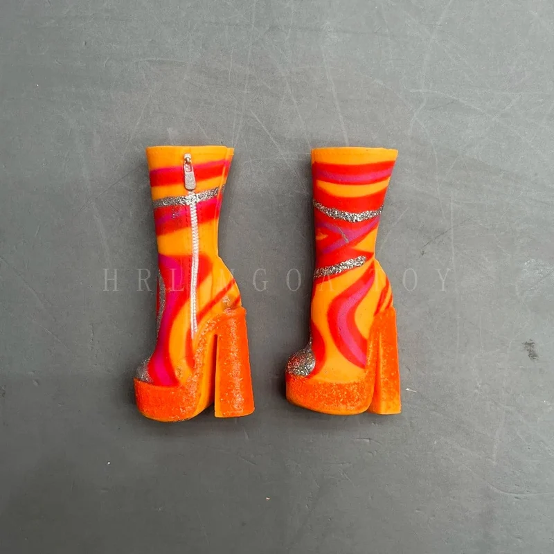 Original 24 cm OMG Fashion Dress Up Schuhe der großen Schwester und übrigens Schuhe der kleinen Schwester Mädchen Puppenzubehör Spielzeug