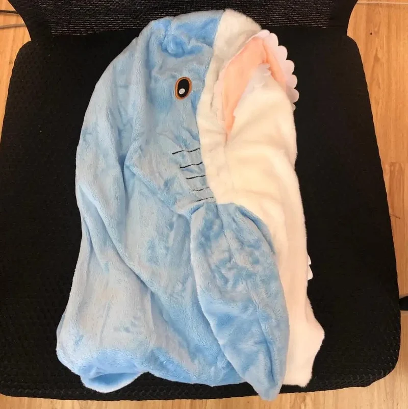 80/100/140 cm Riesen-Plüschtier mit Haifischhaut, weiches Plüsch-Haifischhaut-Halbzeug, Mantel, Fischkissen, Spielzeug, Puppe, Geschenk für Kinder