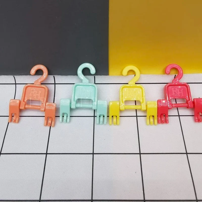 Original Regenbogen Mittelschule Mode große Schwester Puppe Ständer Kleiderbügel Ohrringe Ohrstecker DIY Zubehör Mädchen Spielzeug