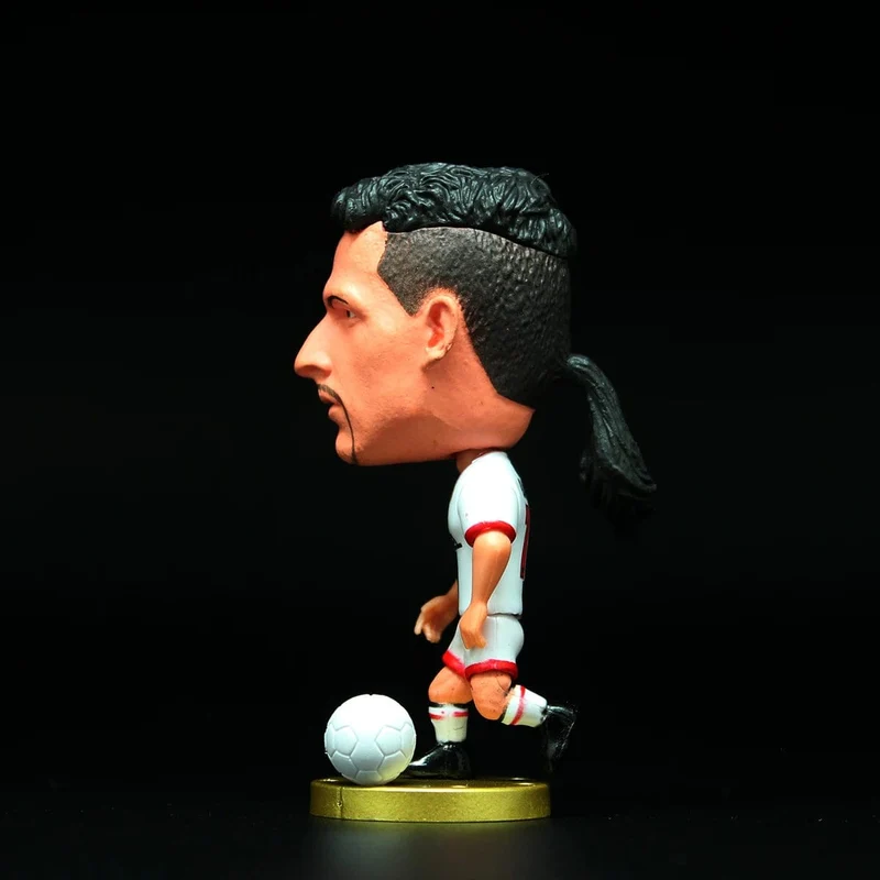 6.5 cm große KAKA Pirlo Maldini Inzaghi Nesta 2.5 Zoll AC2021 Aktivitätspuppe