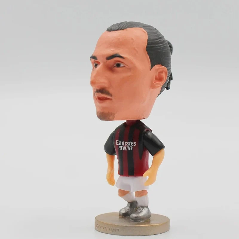 6.5 cm große KAKA Pirlo Maldini Inzaghi Nesta 2.5 Zoll AC2021 Aktivitätspuppe