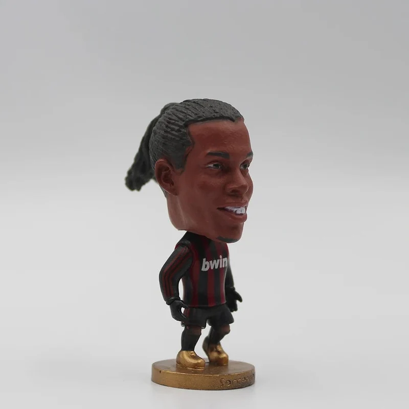 6.5 cm große KAKA Pirlo Maldini Inzaghi Nesta 2.5 Zoll AC2021 Aktivitätspuppe