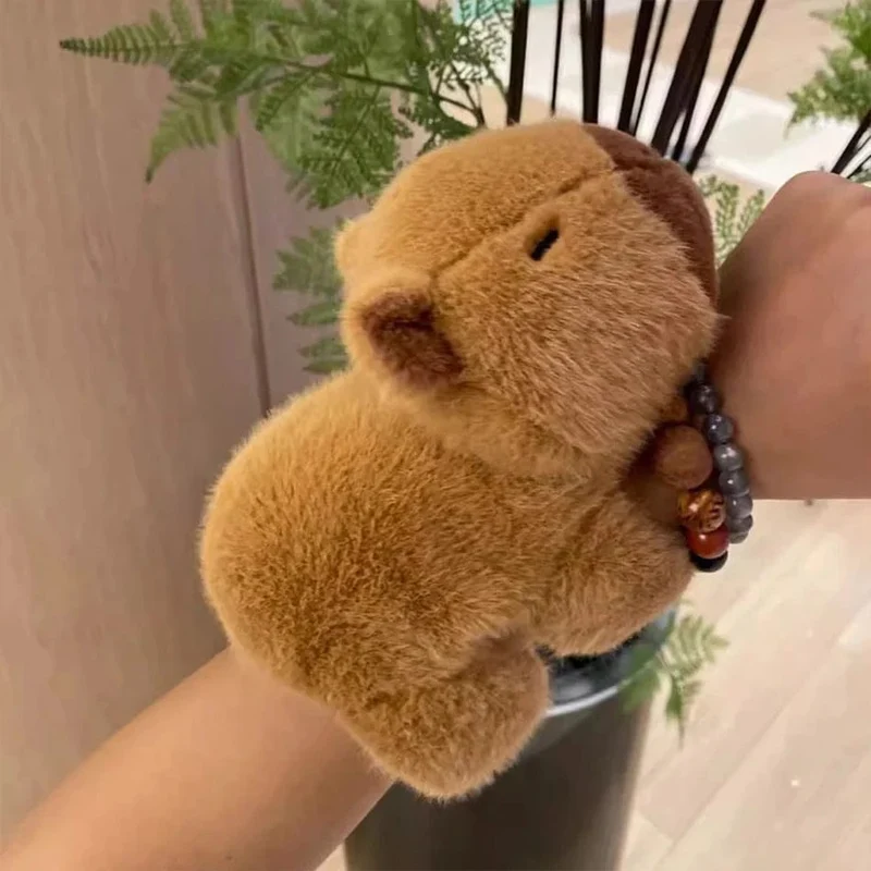 Capybara Plüsch Simulation Capybara Anime Fluffty Toy Süßes Capybara Plüsch Spielzeug mit Handkreis Ring Tiere Stoffpuppen