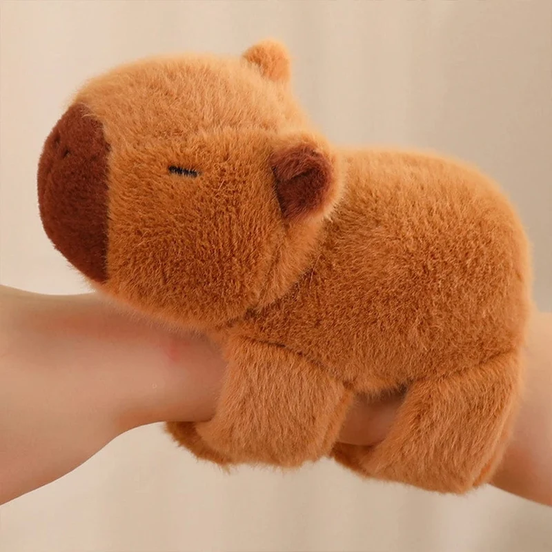 Capybara Plüsch Simulation Capybara Anime Fluffty Toy Süßes Capybara Plüsch Spielzeug mit Handkreis Ring Tiere Stoffpuppen