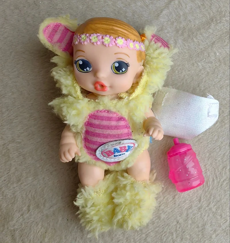 10 cm Hochwertige Mode Action original Schöne kleine schlafende Babypuppe Beste Geschenk für Kind