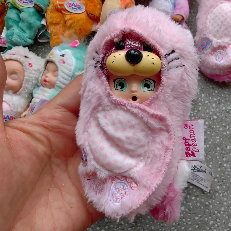10 cm Hochwertige Mode Action original Schöne kleine schlafende Babypuppe Beste Geschenk für Kind