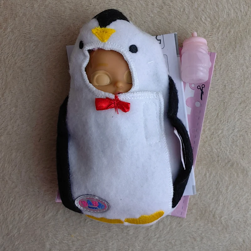 10 cm Hochwertige Mode Action original Schöne kleine schlafende Babypuppe Beste Geschenk für Kind