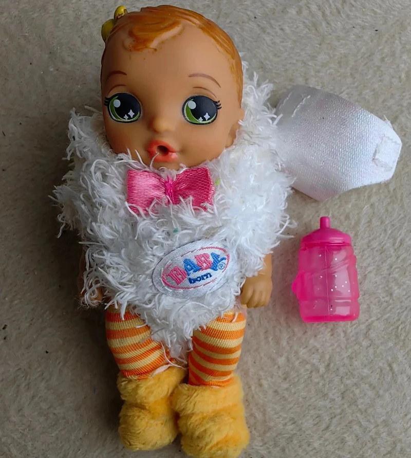 10 cm Hochwertige Mode Action original Schöne kleine schlafende Babypuppe Beste Geschenk für Kind