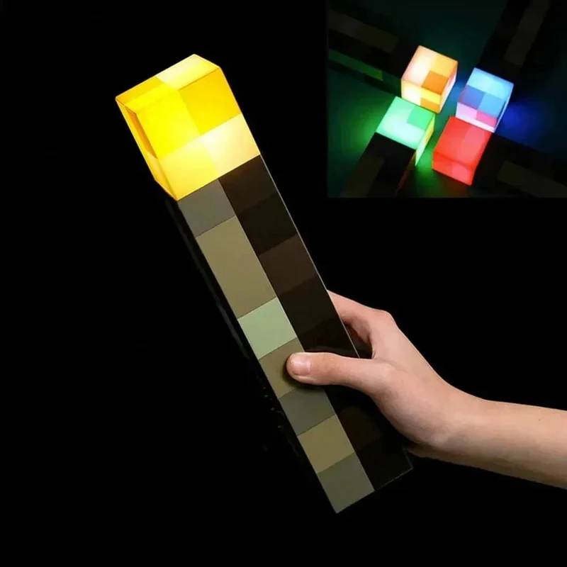 Minecraft Brownstone Taschenlampen-Figur, 4 Farben, Schlafzimmer-Dekorationslicht, LED-Nachtlicht, USB-Aufladung mit Schnalle, Kinderspielzeug, Geschenk