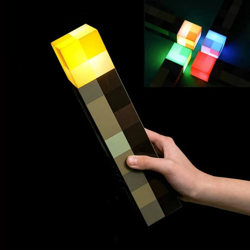 Minecraft Brownstone Taschenlampen-Figur, 4 Farben, Schlafzimmer-Dekorationslicht, LED-Nachtlicht, USB-Aufladung mit Schnalle, Kinderspielzeug, Geschenk