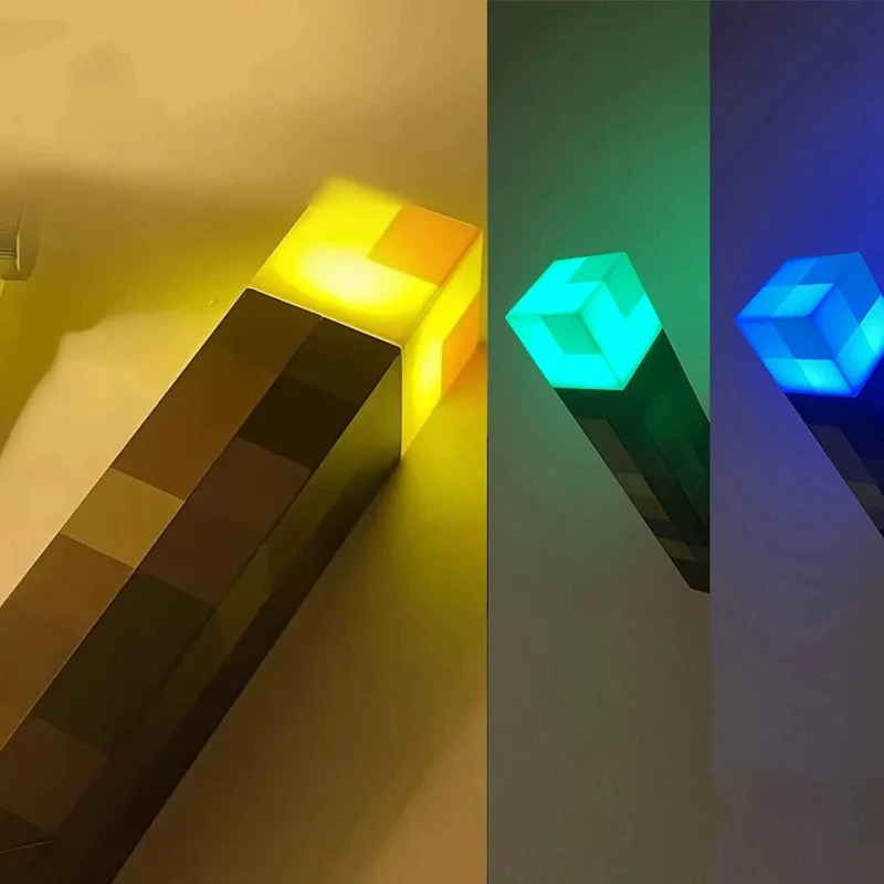 Minecraft Brownstone Taschenlampen-Figur, 4 Farben, Schlafzimmer-Dekorationslicht, LED-Nachtlicht, USB-Aufladung mit Schnalle, Kinderspielzeug, Geschenk