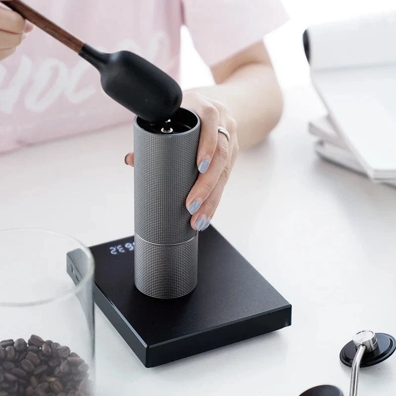 TIMEMORE Chestnut C2 Upgrade Tragbare Kaffeemühle Handmühle Mahlmaschine Mühle mit doppelter Lagerpositionierung
