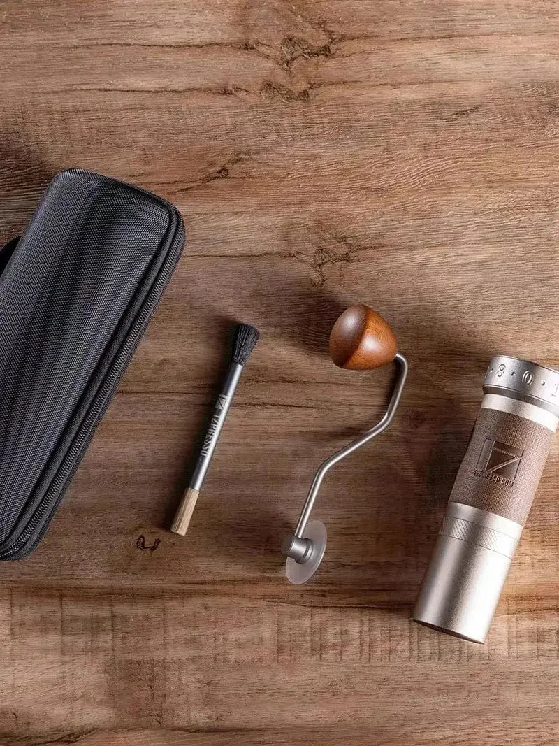 1Zpresso ZP6 Handkurbel-Bohnenmühle Handgebrühter Espresso Tragbare Kaffeemühle Einstellbare 7-Kern-Mahlscheibe 48 mm Gewürzmühle