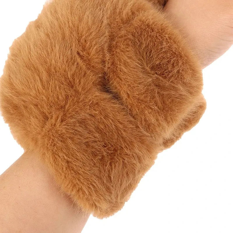 Armband Handgelenk Liegend Puppe Capybara Puppe Snap Ring Süßes Plüschtier Hässliche Süße Puppe