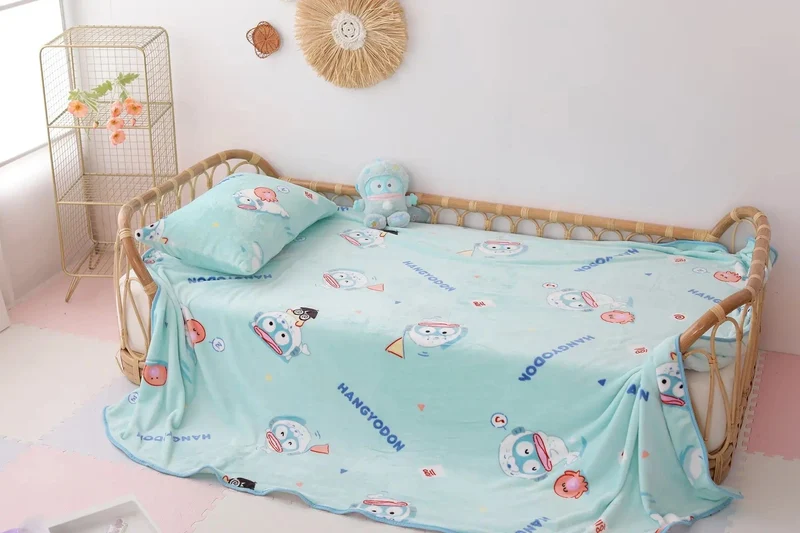 Cartoon Hello Kitty Plüschdecke Anime Flanell Kissenbezug Kawaii Sanrio Zimmerdekor Nickerchen Klimaanlage QuiltFeines Geschenk für Mädchen