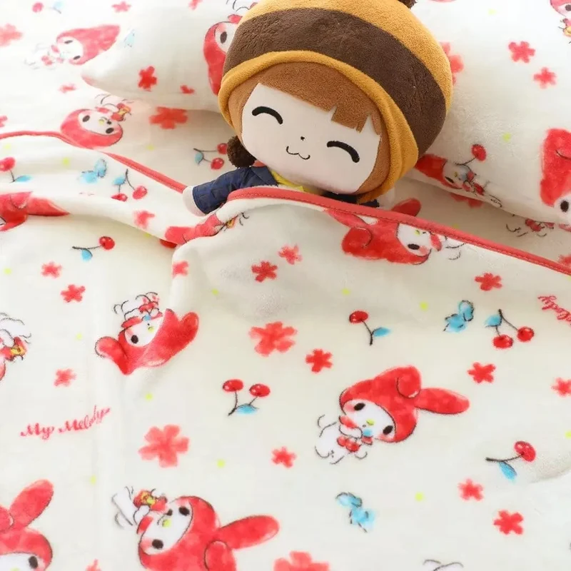 Cartoon Hello Kitty Plüschdecke Anime Flanell Kissenbezug Kawaii Sanrio Zimmerdekor Nickerchen Klimaanlage QuiltFeines Geschenk für Mädchen