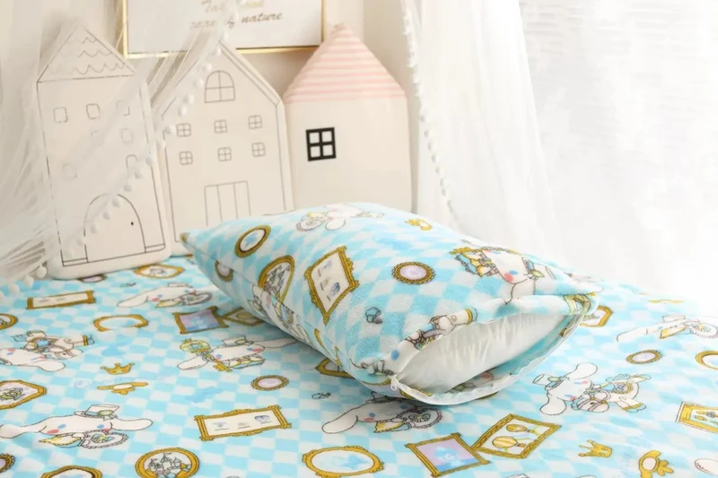 Cartoon Hello Kitty Plüschdecke Anime Flanell Kissenbezug Kawaii Sanrio Zimmerdekor Nickerchen Klimaanlage QuiltFeines Geschenk für Mädchen