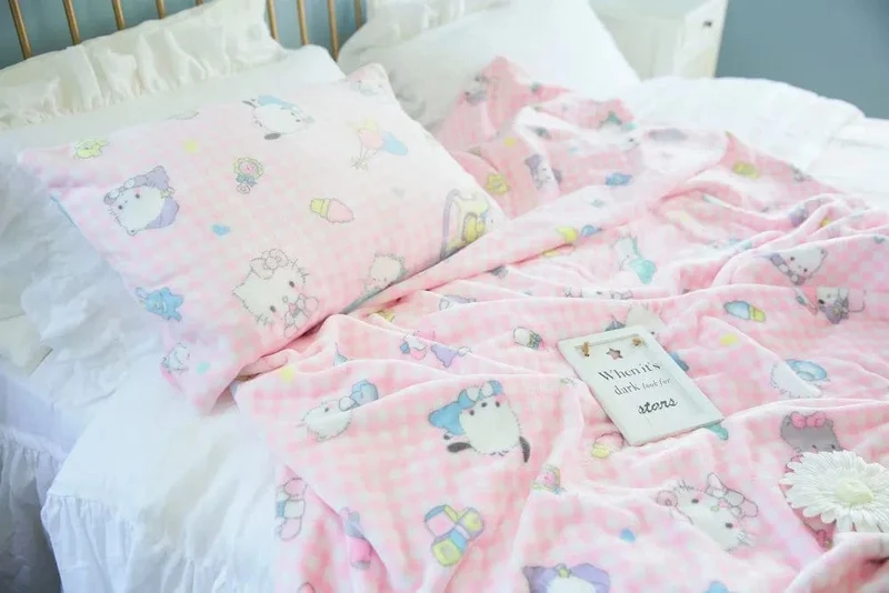 Cartoon Hello Kitty Plüschdecke Anime Flanell Kissenbezug Kawaii Sanrio Zimmerdekor Nickerchen Klimaanlage QuiltFeines Geschenk für Mädchen
