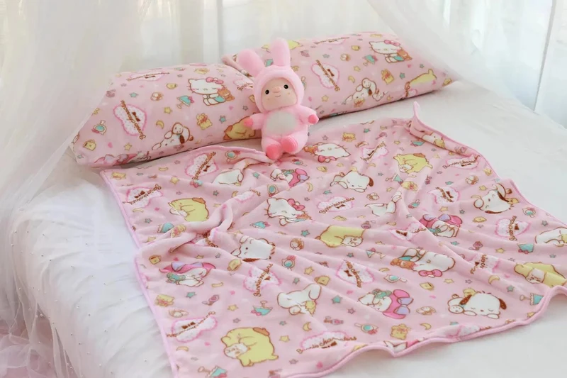 Cartoon Hello Kitty Plüschdecke Anime Flanell Kissenbezug Kawaii Sanrio Zimmerdekor Nickerchen Klimaanlage QuiltFeines Geschenk für Mädchen