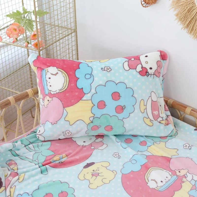 Cartoon Hello Kitty Plüschdecke Anime Flanell Kissenbezug Kawaii Sanrio Zimmerdekor Nickerchen Klimaanlage QuiltFeines Geschenk für Mädchen