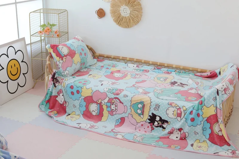 Cartoon Hello Kitty Plüschdecke Anime Flanell Kissenbezug Kawaii Sanrio Zimmerdekor Nickerchen Klimaanlage QuiltFeines Geschenk für Mädchen