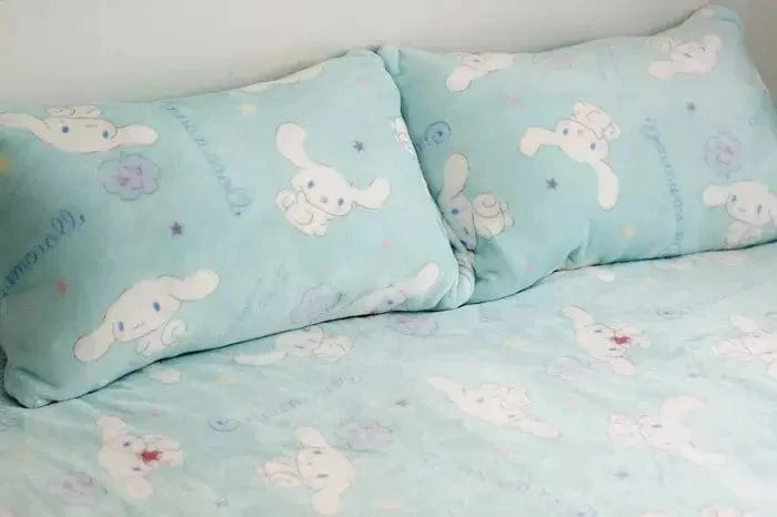 Cartoon Hello Kitty Plüschdecke Anime Flanell Kissenbezug Kawaii Sanrio Zimmerdekor Nickerchen Klimaanlage QuiltFeines Geschenk für Mädchen