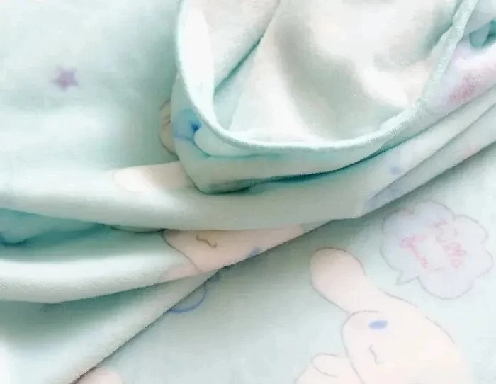 Cartoon Hello Kitty Plüschdecke Anime Flanell Kissenbezug Kawaii Sanrio Zimmerdekor Nickerchen Klimaanlage QuiltFeines Geschenk für Mädchen