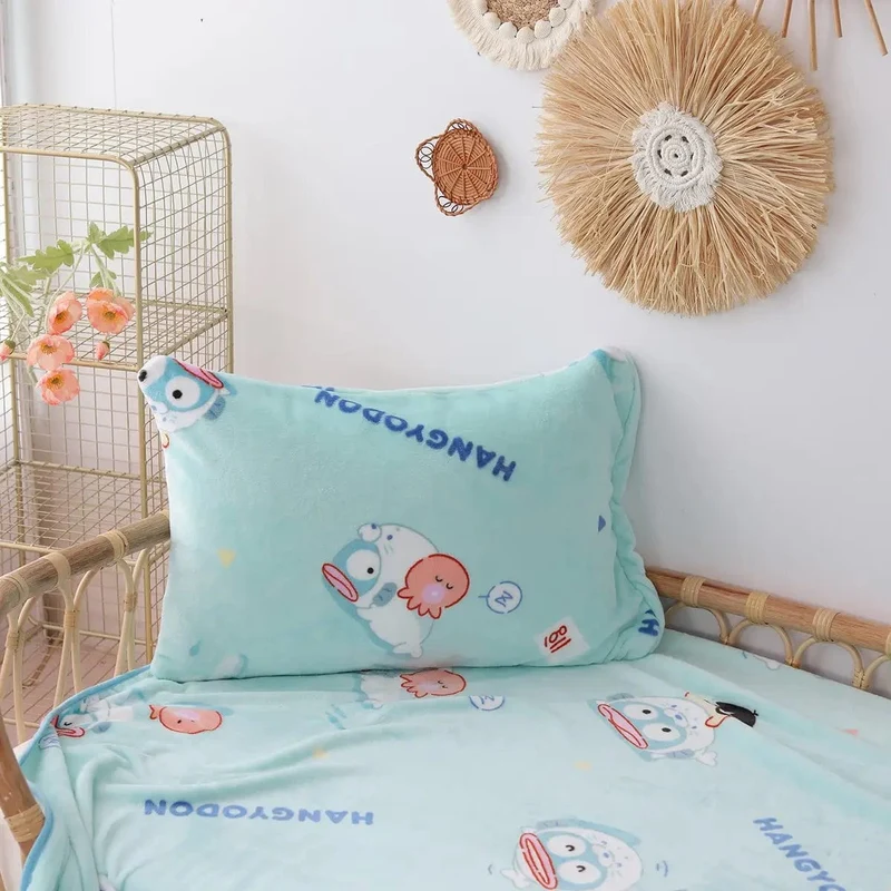Cartoon Hello Kitty Plüschdecke Anime Flanell Kissenbezug Kawaii Sanrio Zimmerdekor Nickerchen Klimaanlage QuiltFeines Geschenk für Mädchen
