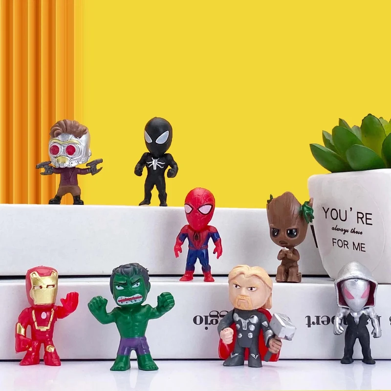 Disney 20 teile/satz Marvel Avengers Hulk Thor Spider Man Venom Kapitän Dekoration action Figur Kapsel Spielzeug für kinder Weihnachten Geschenk