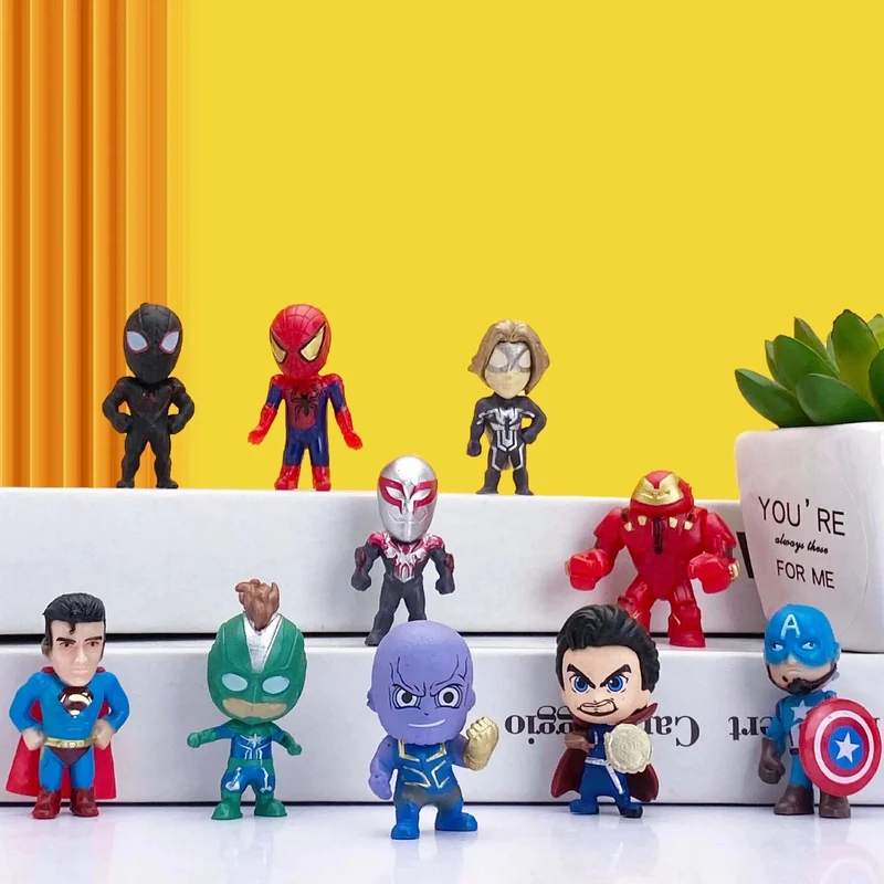 Disney 20 teile/satz Marvel Avengers Hulk Thor Spider Man Venom Kapitän Dekoration action Figur Kapsel Spielzeug für kinder Weihnachten Geschenk