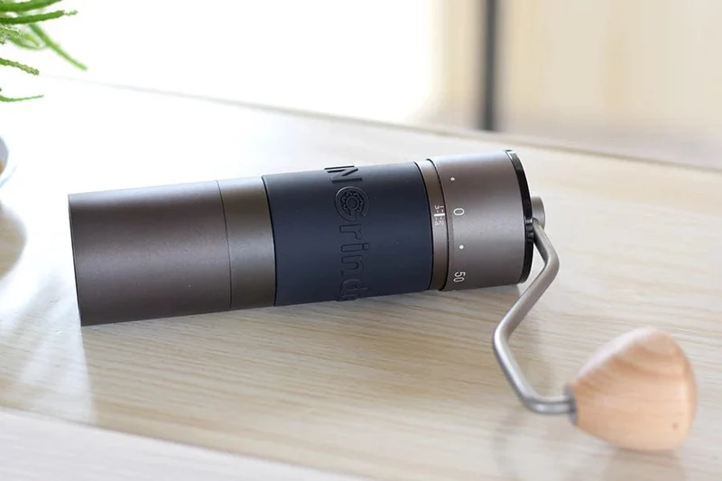Kingrinder K4/K6 manuelle Kaffeemühle tragbare Mühle 420 Edelstahl 48 mm Edelstahl Titan-Beschichtung Grat