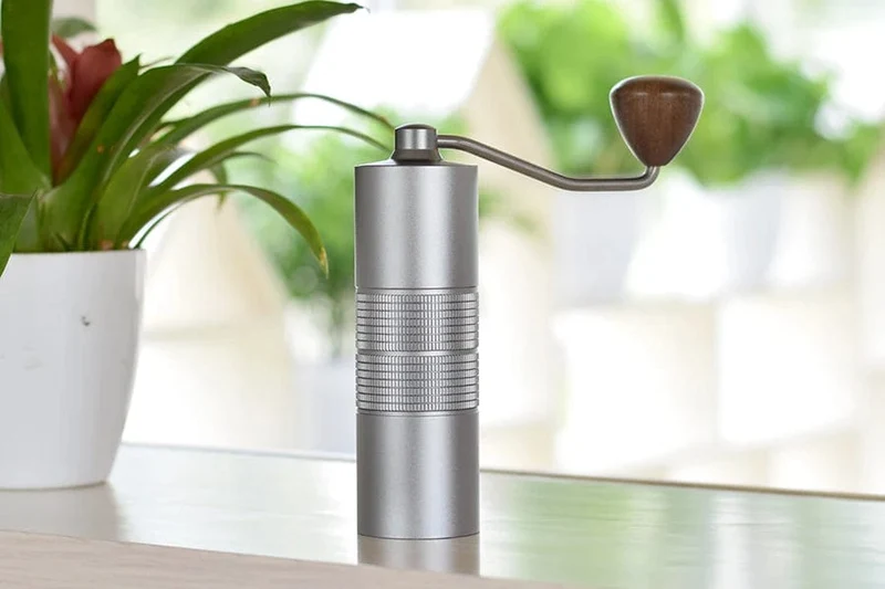 JAFFEE J0/J1 manuelle Kaffeemühle mit 38 mm 5-Kern/7-Kern-Mahlwerk, 3 Lager, tragbare Kaffeemühle, einstellbare Espressomühle