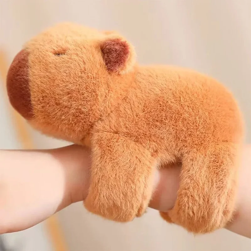 Neues reizendes Kawaii Capybara-Tier-Slap-Snap-Wrap-Armband Capybara-Plüsch-Handring-Armband Kinderspielzeug Geburtstagsgeschenk