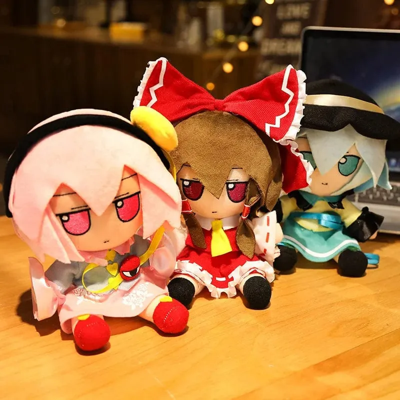 20CM New Japan Anime TouHou Projekt Hakurei Reimu Kirisame Komeiji Koishi Cosplay Plüschpuppe Niedliche ausgestopfte Sitzpuppen Geschenke