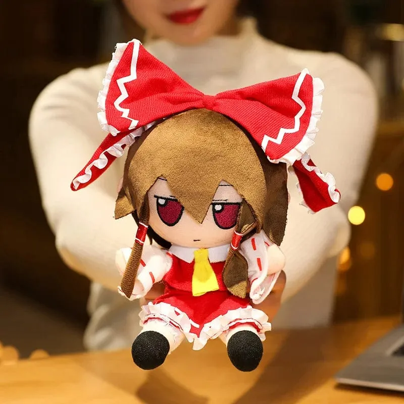 20CM New Japan Anime TouHou Projekt Hakurei Reimu Kirisame Komeiji Koishi Cosplay Plüschpuppe Niedliche ausgestopfte Sitzpuppen Geschenke