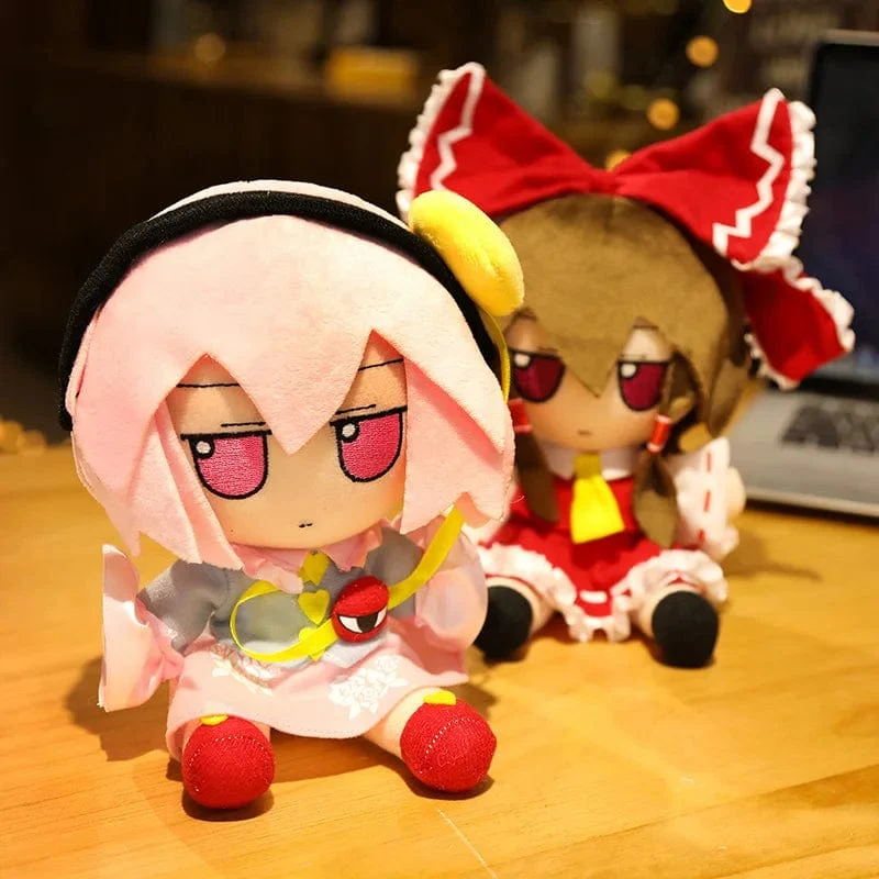 20CM New Japan Anime TouHou Projekt Hakurei Reimu Kirisame Komeiji Koishi Cosplay Plüschpuppe Niedliche ausgestopfte Sitzpuppen Geschenke