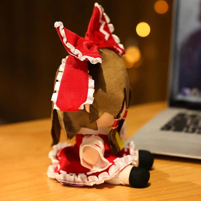 20CM New Japan Anime TouHou Projekt Hakurei Reimu Kirisame Komeiji Koishi Cosplay Plüschpuppe Niedliche ausgestopfte Sitzpuppen Geschenke