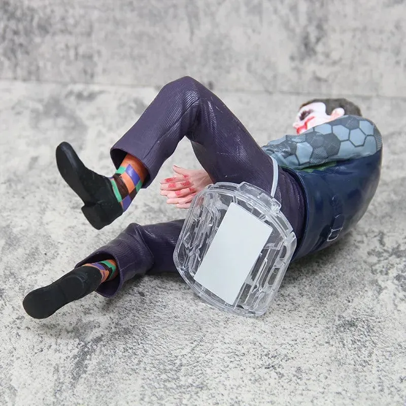 Anime Detective Comics Joker Sitzend Mafex Actionfigur Suicide Squad Joker Supervillain Modell Puppe Geschenk Auto Dekoration Spielzeug
