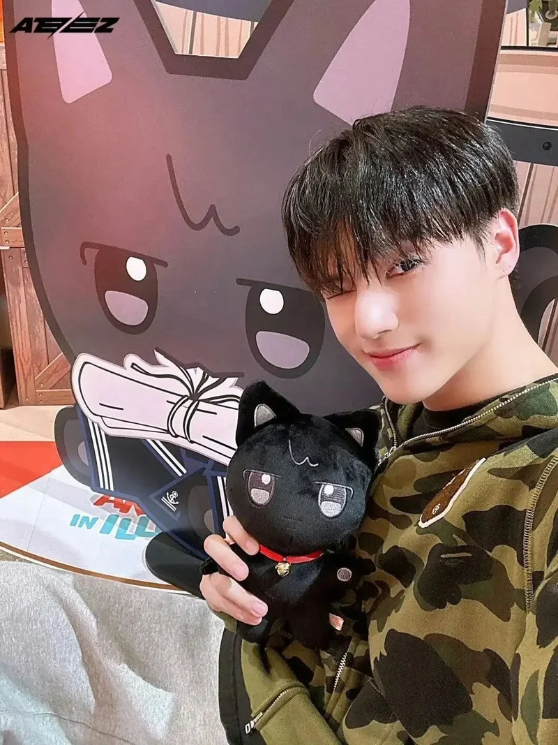 Kpop Aniteez Kawaii Kuscheltiere Plüschtiere Spielzeug Raumdekoration Hongjoong Seonghwa Yunho Yeosang San Ming Wooyoung Jongho Plu