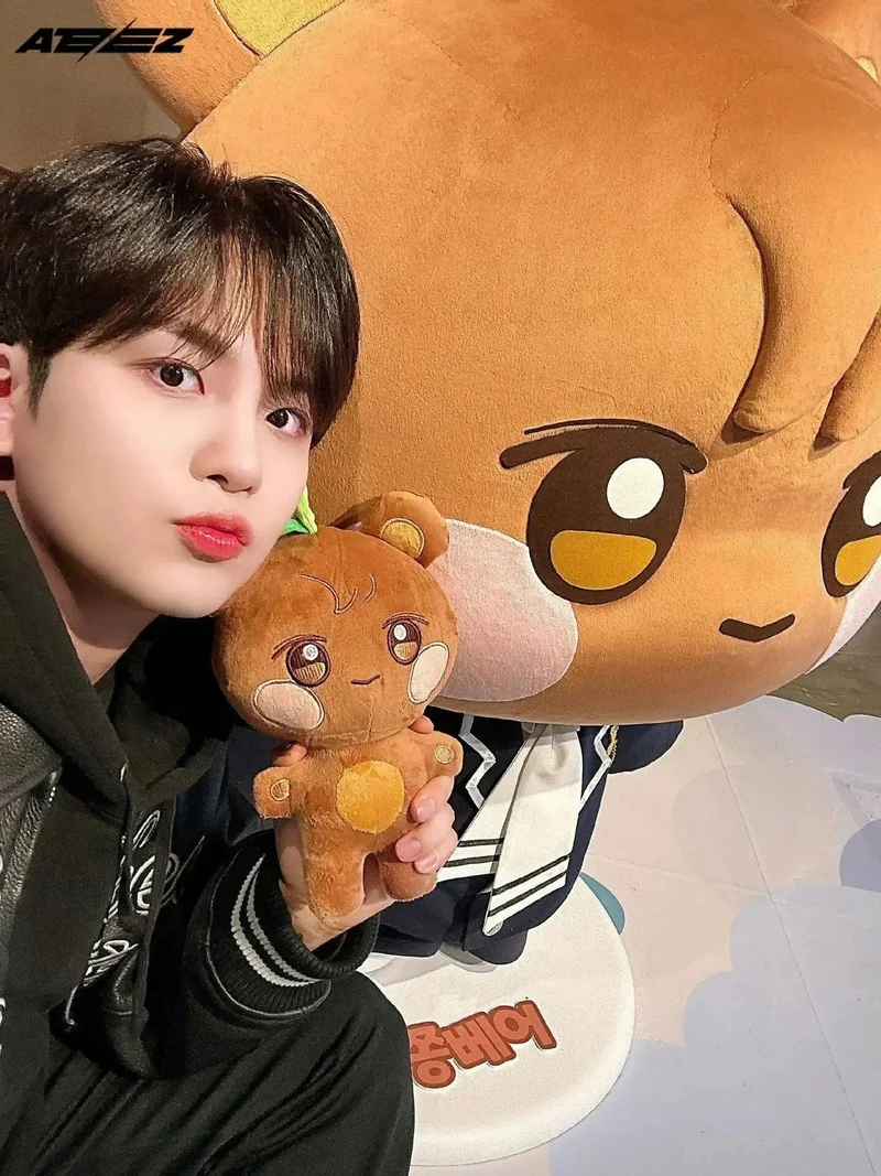 Kpop Aniteez Kawaii Kuscheltiere Plüschtiere Spielzeug Raumdekoration Hongjoong Seonghwa Yunho Yeosang San Ming Wooyoung Jongho Plu